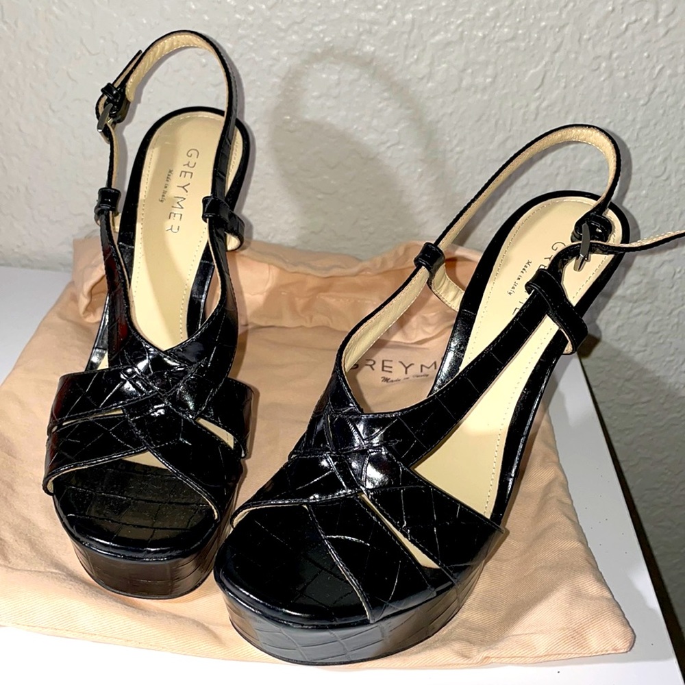 BRAND NEW Greymer heels